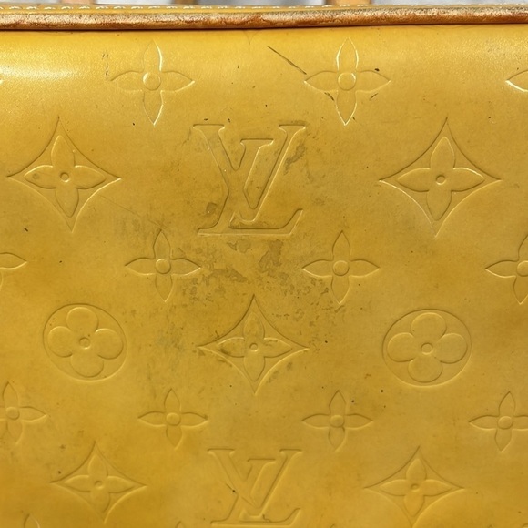 Louis Vuitton Houston Patent Leather Yellow Gold Shoulder Tote Bag Embossed - Picture 8 of 16